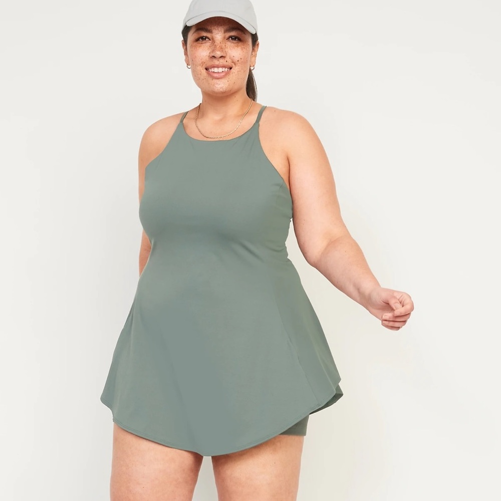 Old Navy Active Sleeveless Powersoft 2 In 1 Perfo… - image 1